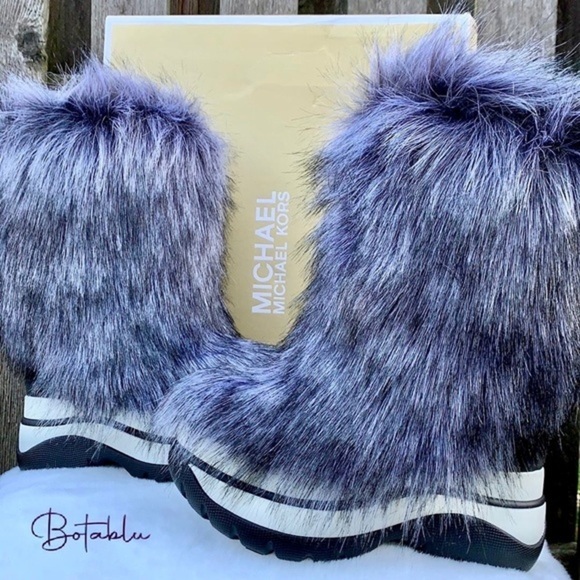 MICHAEL KORS Gamma Platform Fur Hair On Insulated Winter Boots, Size 6 - Picture 10 of 12